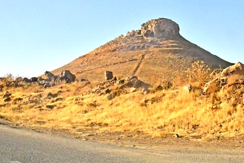 Zendan-e Suleiman, Kūh-e Zendān-e Soleymān کوه زندان سلیمان 